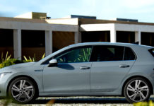 The Queue for the Volkswagen Mk8 Golf R-Line Starts Now