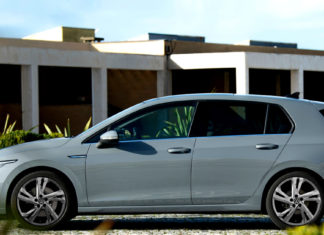 The Queue for the Volkswagen Mk8 Golf R-Line Starts Now