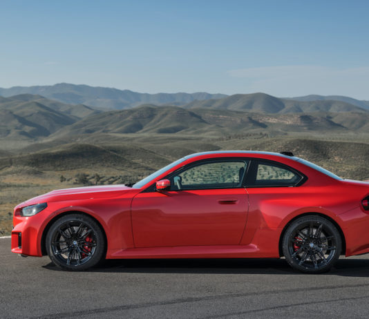 Online prebooking for the BMW M2 now open, est. price RM600k! The New BMW M2 Side View