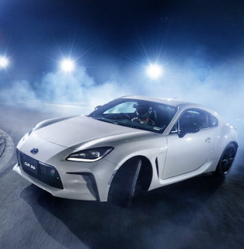 The Toyota GR86 comes with a bigger engine and a 6-speed manual transmission The Toyota GR86 comes with a bigger engine and a 6-speed manual transmission