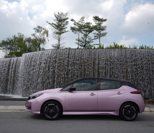 2023 updated Nissan LEAF floats into showrooms, subscription plan available 2023 updated Nissan LEAF floats into showrooms, subscription available