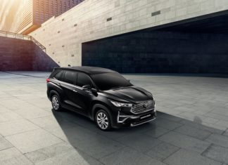 Toyota Innova Zenix introduced – a choice of Hybrid and ICE powertrains Toyota Innova Zenix introduced – a choice of Hybrid and ICE powertrains