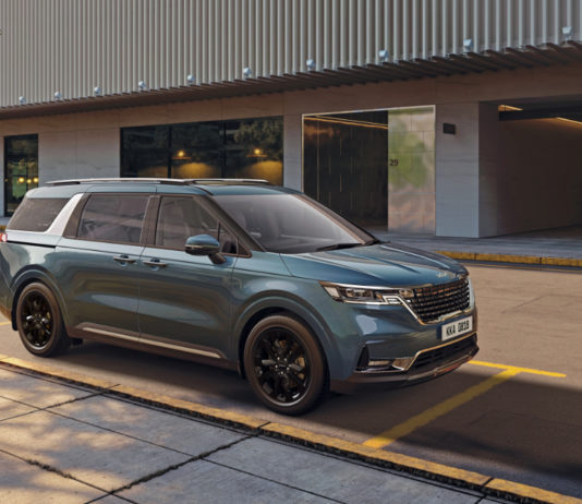 Updated Kia Carnival open for booking, price from RM245k Updated Kia Carnival now open for booking