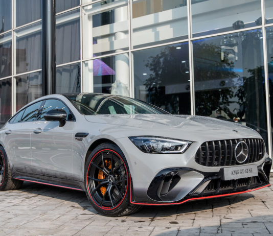 New Mercedes-AMG GT63 S E Performance smashes 0-100kph in 2.9 seconds