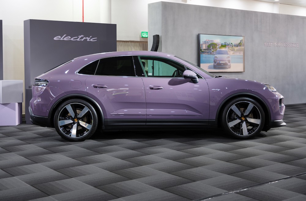 Porsche Macan Turbo EV SUV