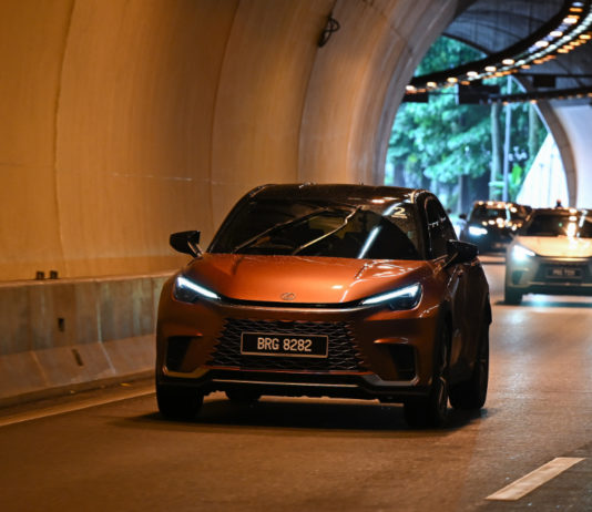 PREVIEW: LEXUS LBX compact SUV arrives to replace the UX